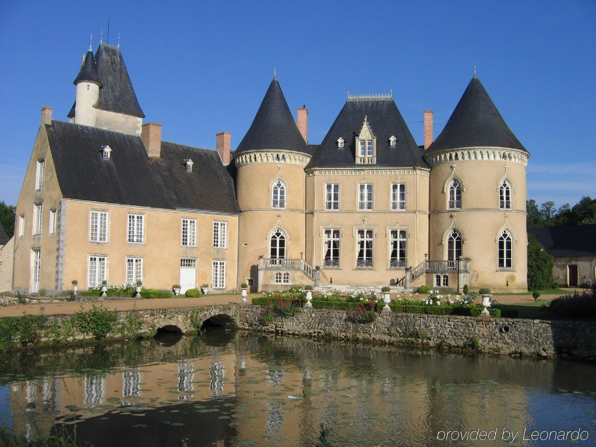 Chateau De Vauloge Fercé-sur-Sarthe Exterior foto