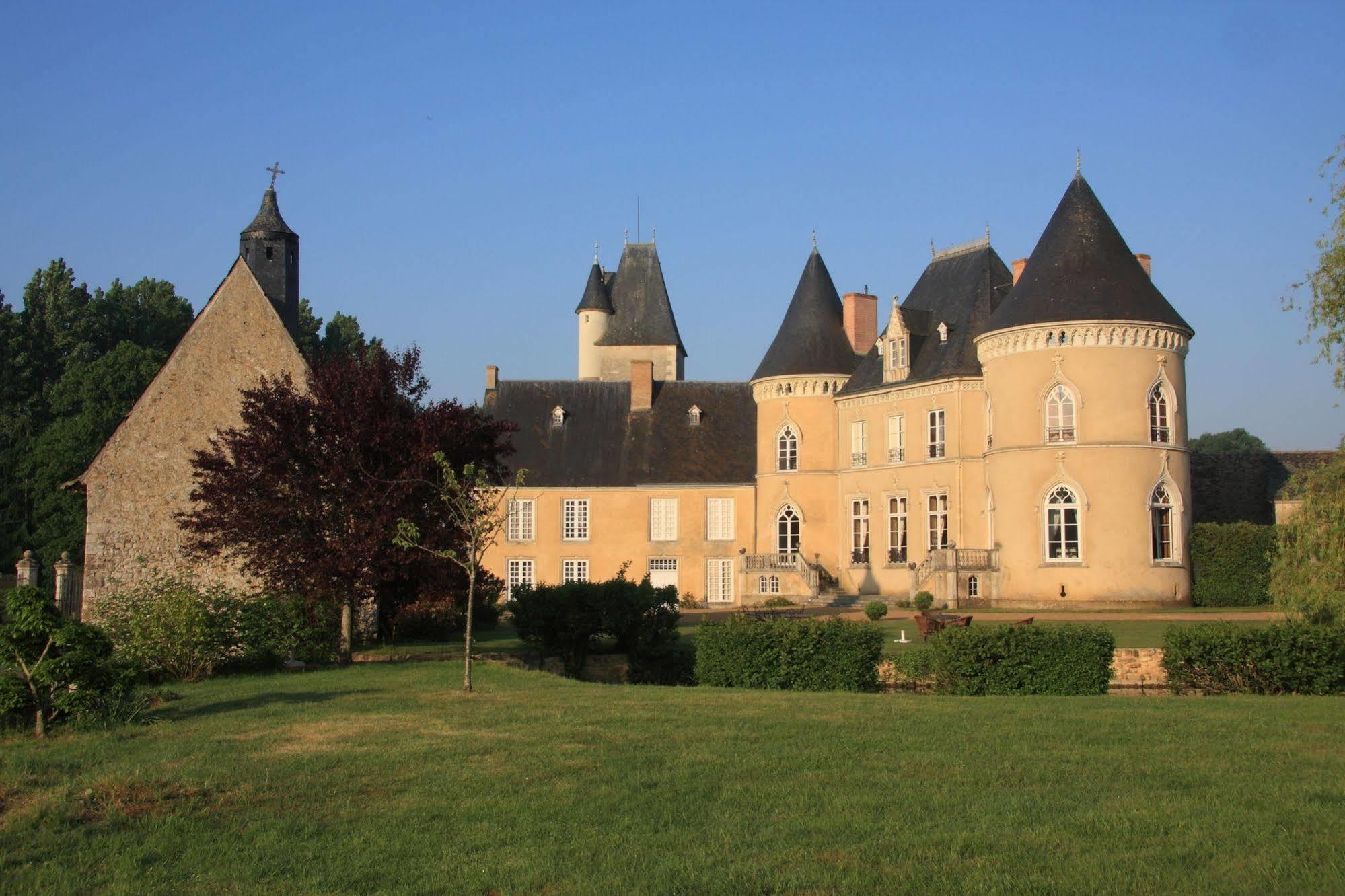 Chateau De Vauloge Fercé-sur-Sarthe Exterior foto